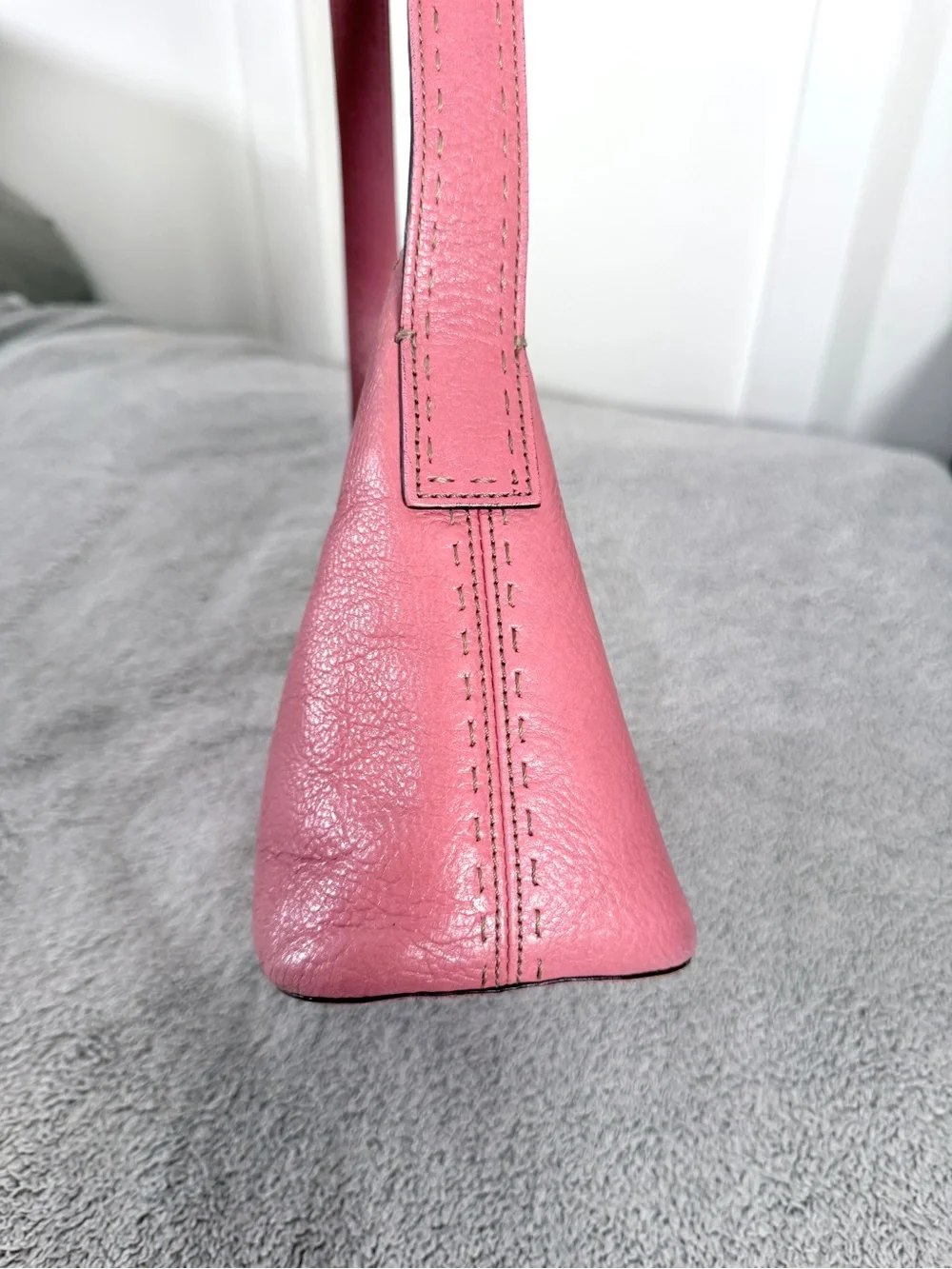 Fossil Pink Leather Shoulder Bag Crossbody Hobo Purse whipstich y2k vintage